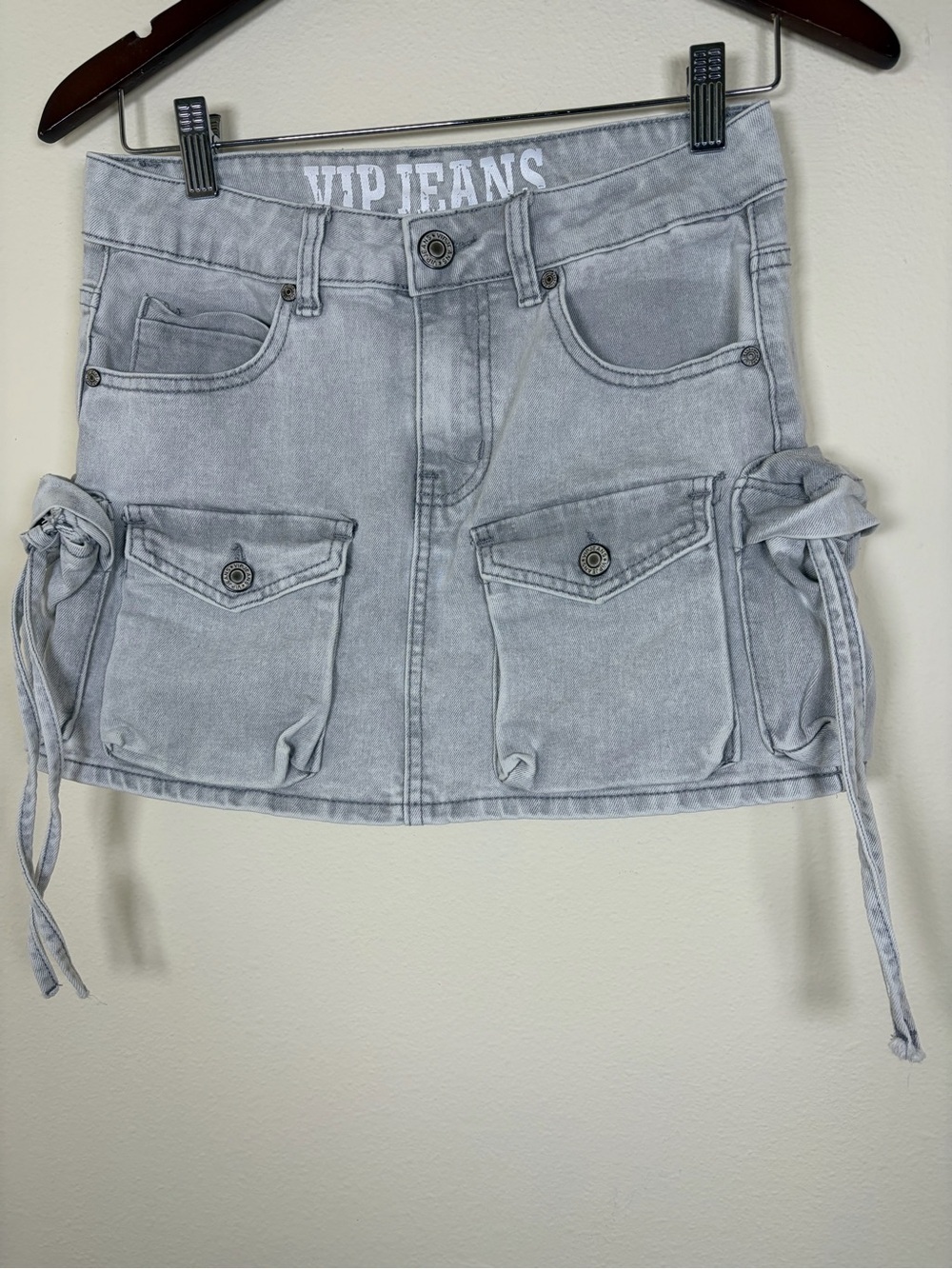 VIP Jeans Cargo Mini Skirt Size Small Light Wash Y2K Denim Utility Pocket Skirt